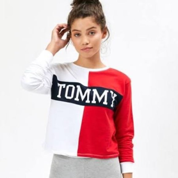 Tommy Hilfiger Tops - TOMMY HILFIGER CROP COLOR BLOCK TOP LONG SLEEVE